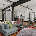 Wolroy House 206